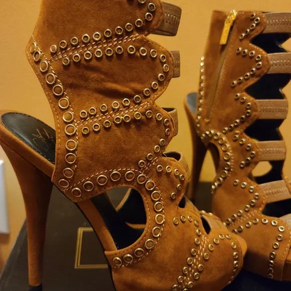 Brown Colin Stuart Stiletto Booties - NIB - Size 7 Womens - Picture 7 of 15